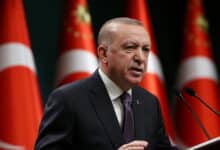 الرئيس التركي ينوه لعقد صفقة صواريخ روسية الصنع وتحذير من قٍبل واشنطن