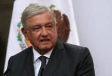 السفير الأمريكي في المكسيك يوضح جهود العمل على حل مشكلة المهاجرين إلى أمريكا