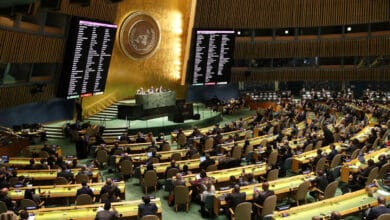 الجمعية العامة لدي الأمم المتحدة تصوت من أجل تعليق عضوية روسيا بمجلس حقوق الإنسان