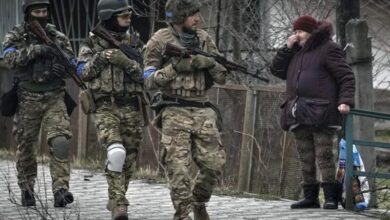 الحكومة الأوكرانية تتهم الغزو الروسي بإرتكاب مذبحة في مدينة بوتشا