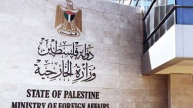 الخارجية الفلسطينية تدين رفع العلم الإسرائيلي على الحرم الإبراهيمي